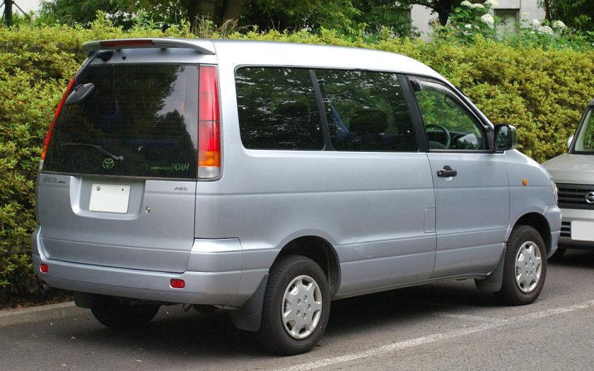 Toyota Town Ace Noah