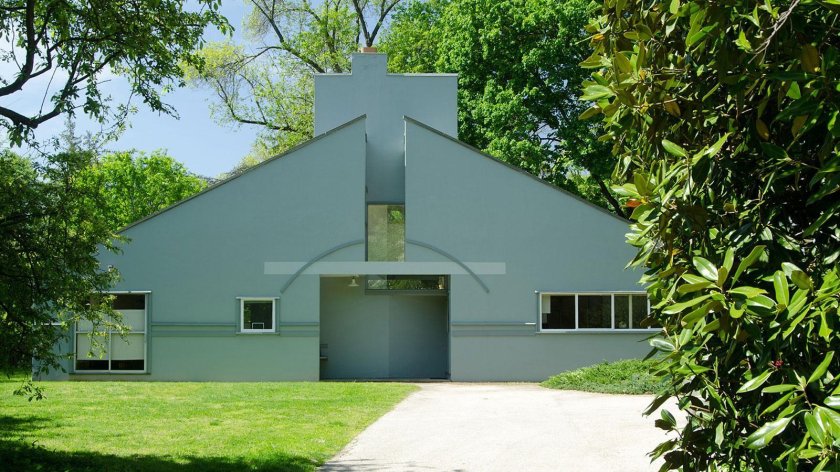 Часовня епископальной Академии Роберт Вентури