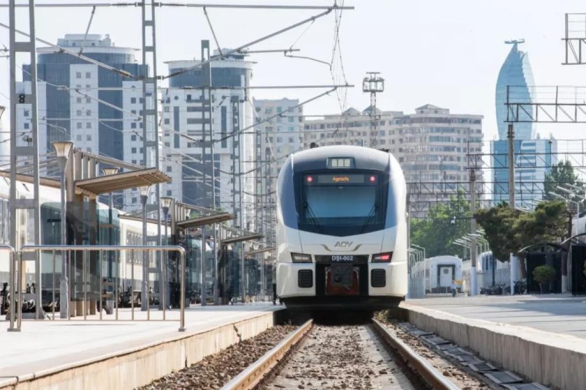 Электропоездов сумгайыт-баку