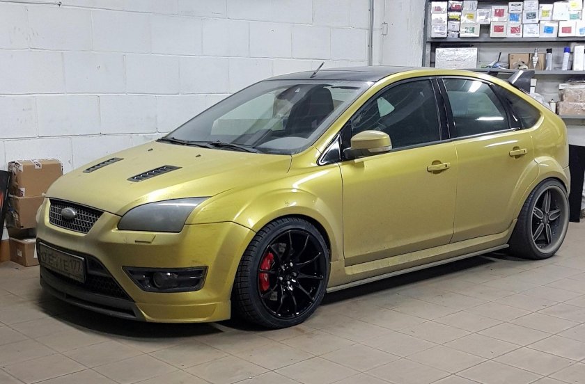 Форд фокус 2 RS дорестайл