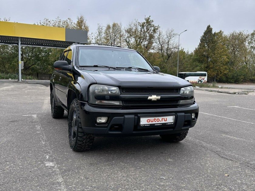 Шевроле трейлблейзер 1 поколение