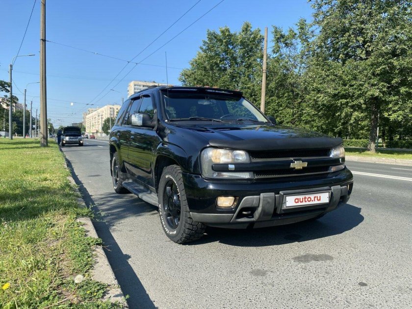 Chevrolet trailblazer 1 поколение