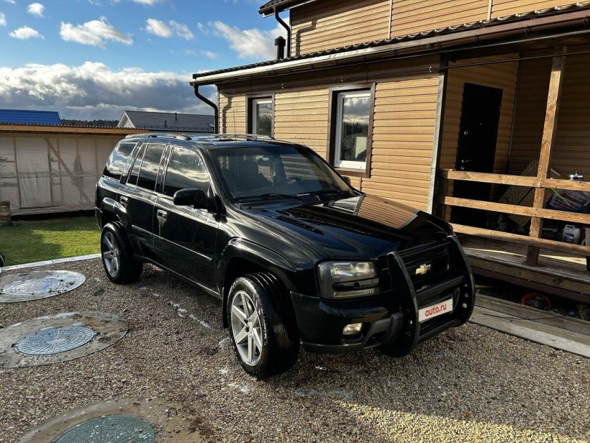 Chevrolet trailblazer 1