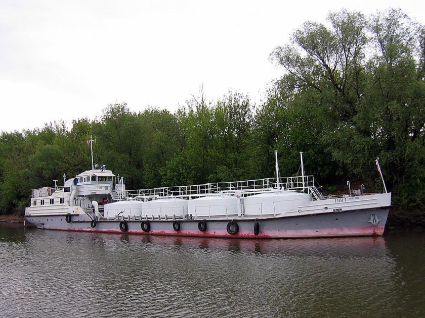 Речное судно гтм