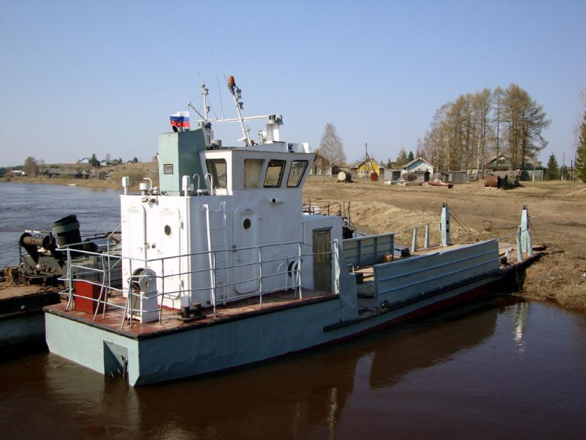 Речной катер БТ-20