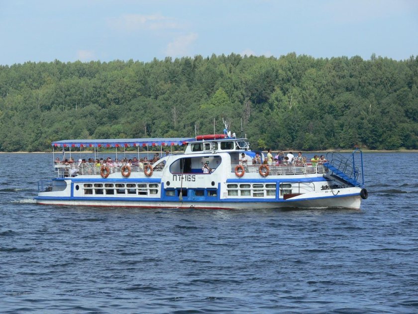 Речной теплоход проекта 544 Москвич