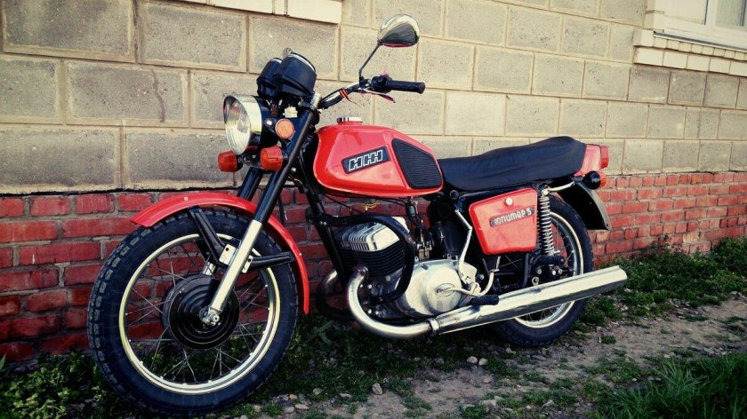 Мотоцикл ИЖ Юпитер 5