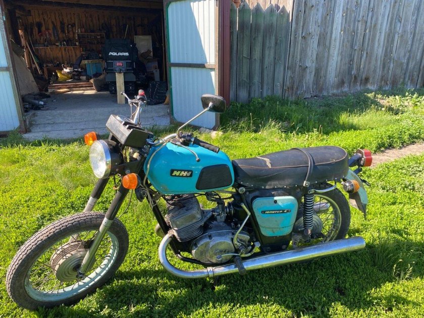 Мотоцикл иж планета