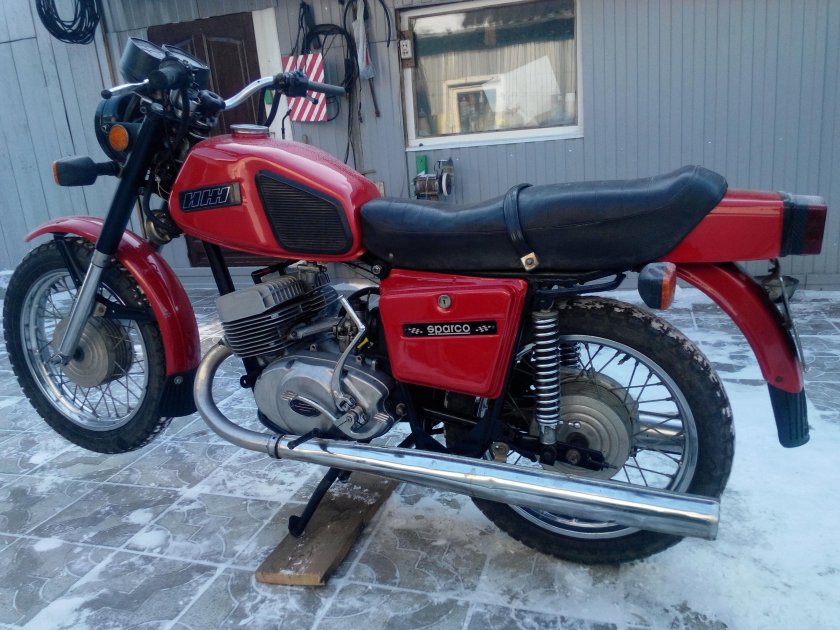 Мотоцикл ИЖ Юпитер 5