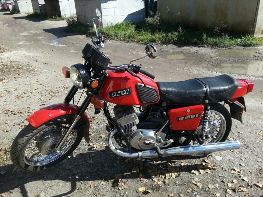 Мотоцикл ИЖ Юпитер 5