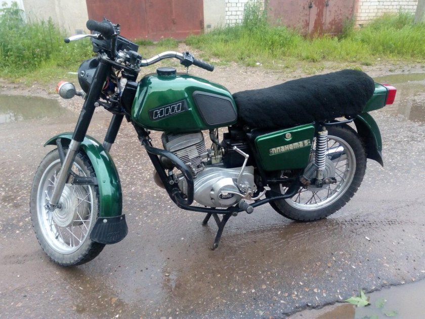 ИЖ Юпитер 5 зеленый