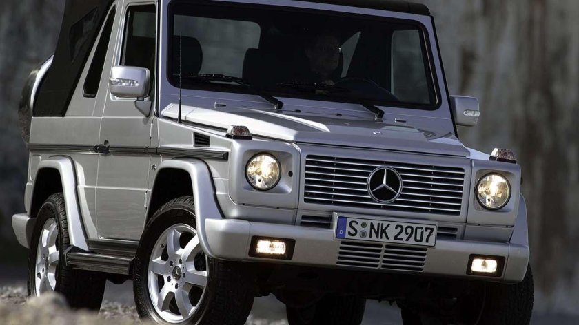 Mercedes Benz g400