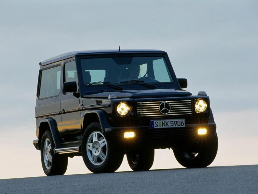 Mercedes Benz g500