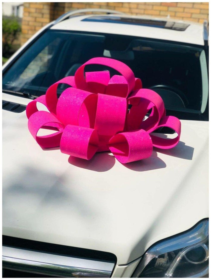 Бант на машину