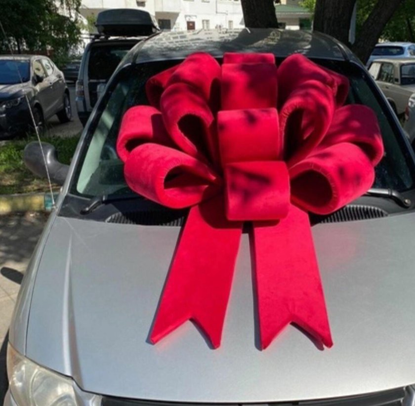 Бант на машину подарочный