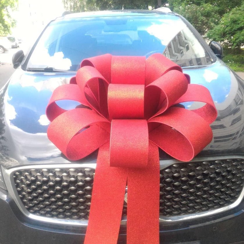 Авто с бантом