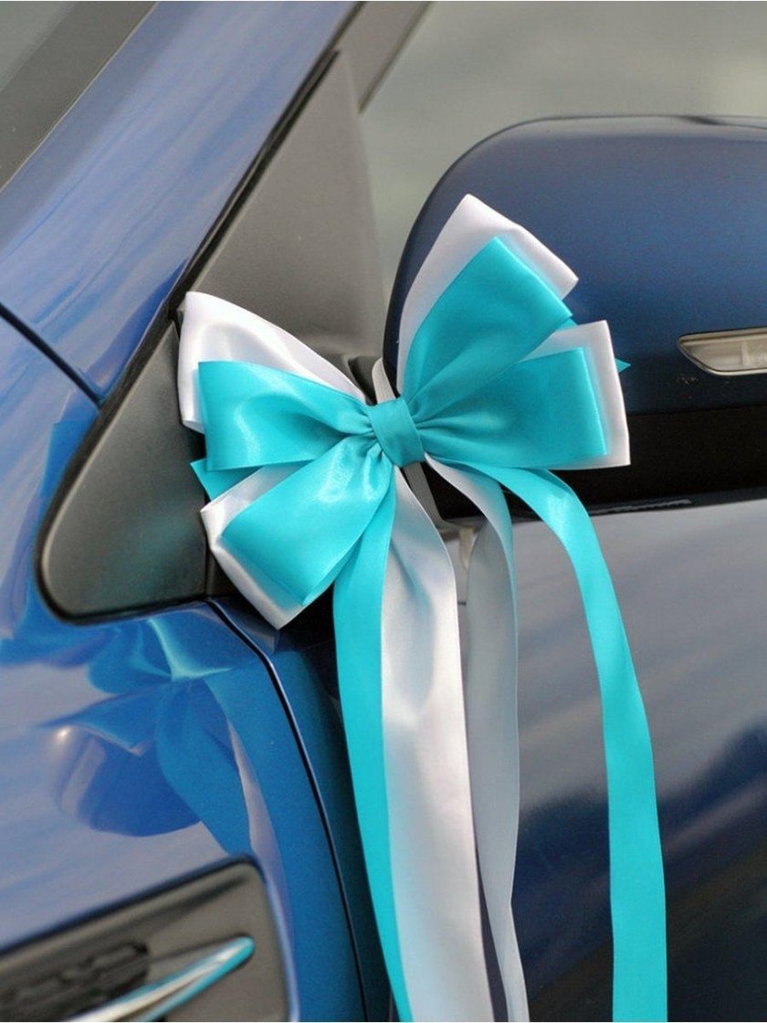 Украшение машины на свадьбу