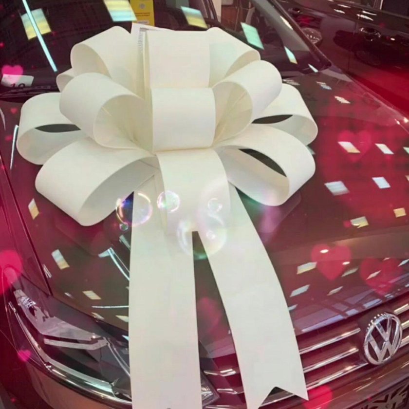 Бант на машину