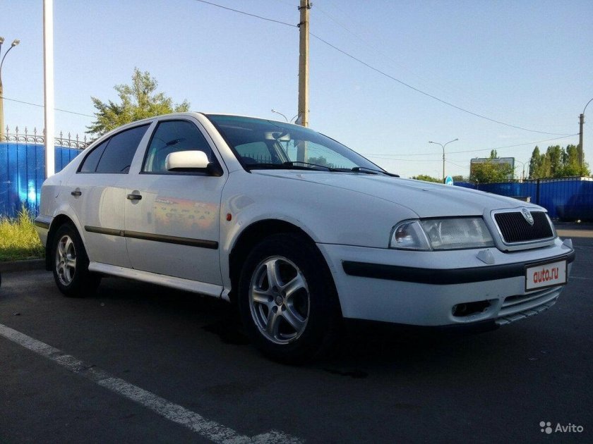 Шкода Октавия 1998