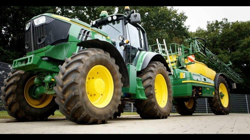 Электрический трактор