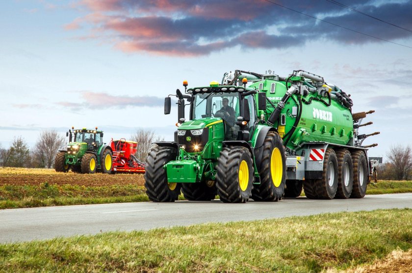 John Deere 6r