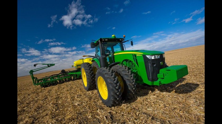 Трактор Джон Дир John Deere