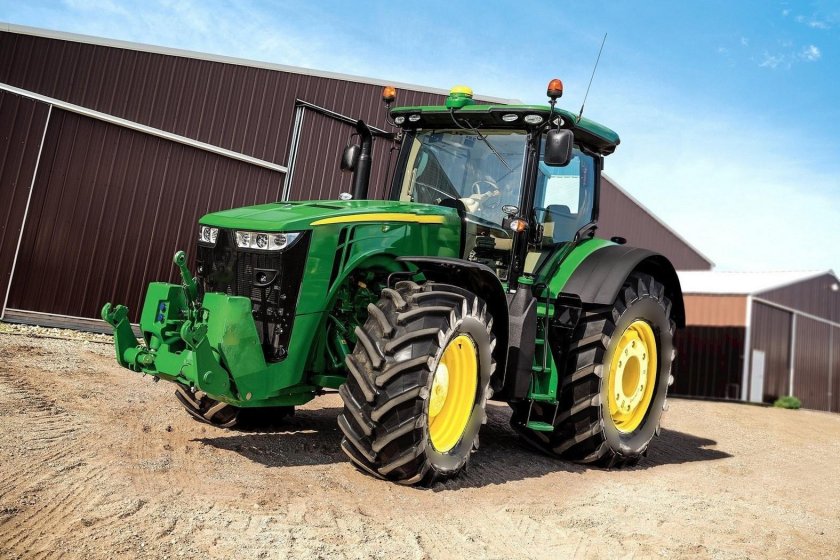 Трактор Джон Дир 8400