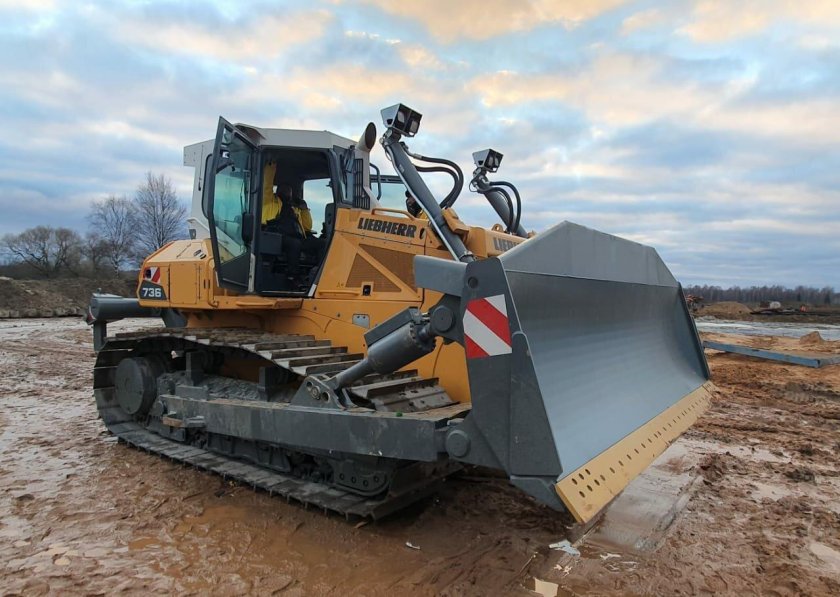 Либхер 736 бульдозер