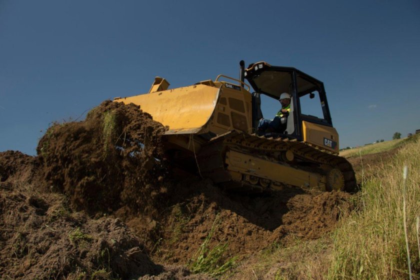 John Deere бульдозер