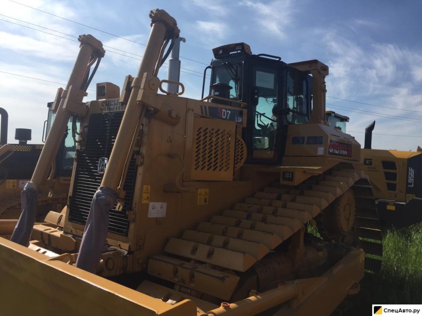 Бульдозер гусеничный Shehwa sd7lgp (болотный) фото