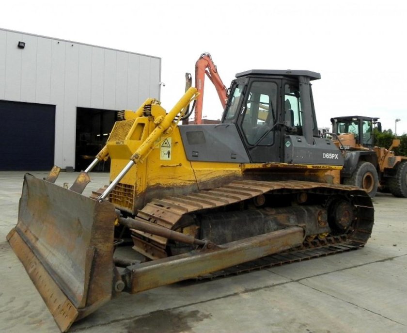 Бульдозер Комацу д65