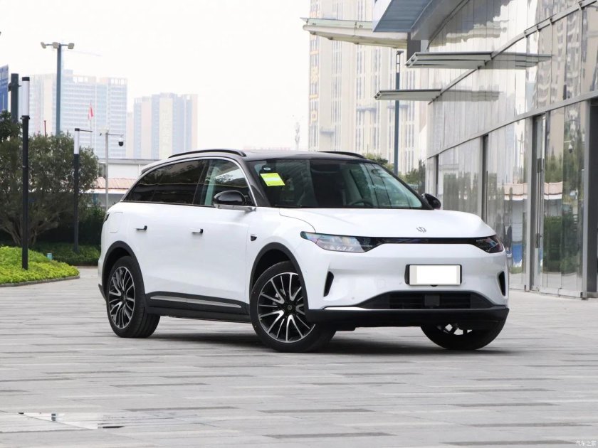 Leapmotor c11 китайский электромобиль