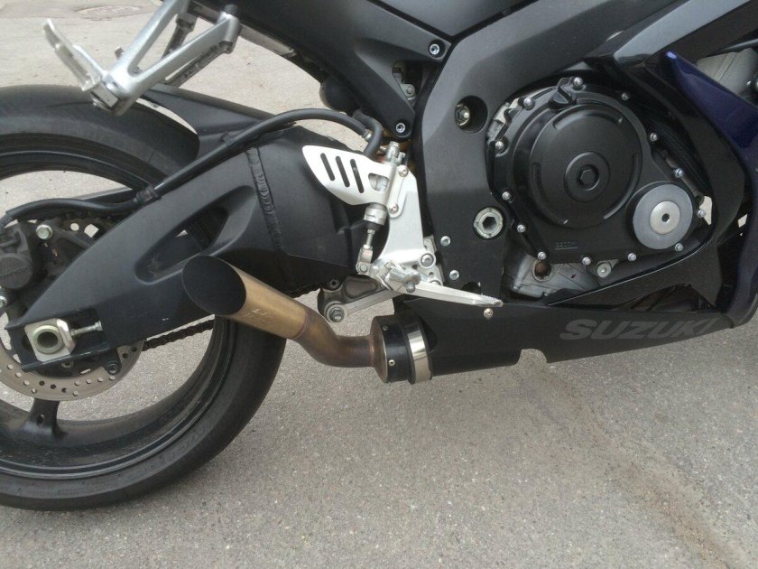 Выхлоп Сузуки джиксер 1000 к6