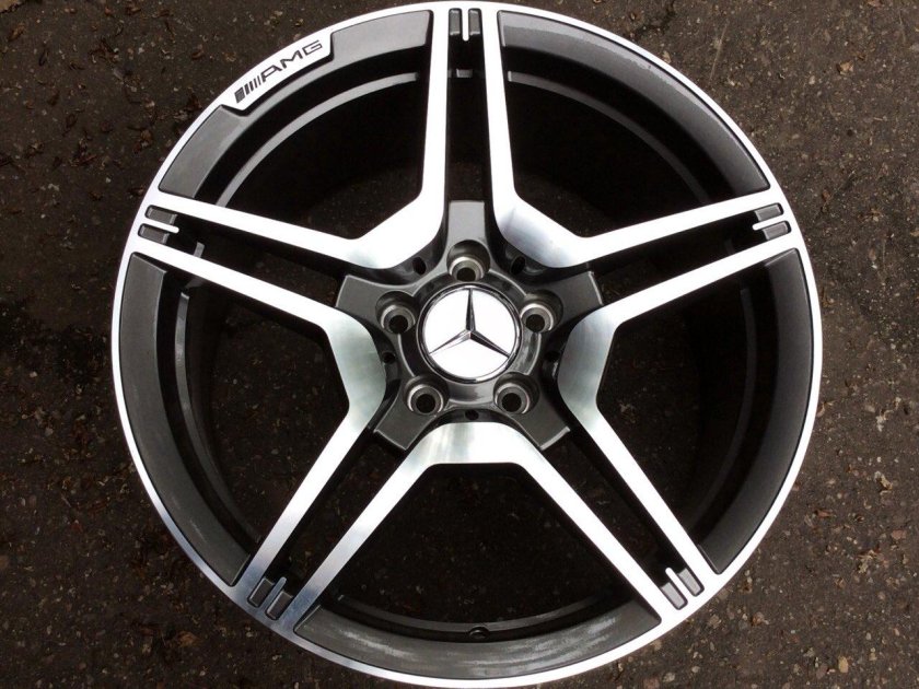 Диски AMG r19 на Мерседес