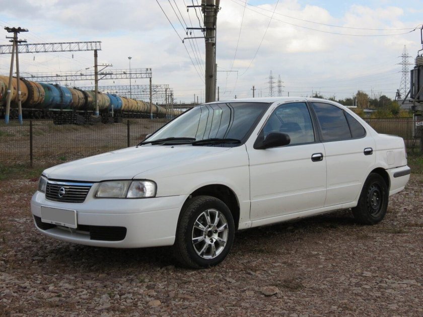 Ниссан Санни b15