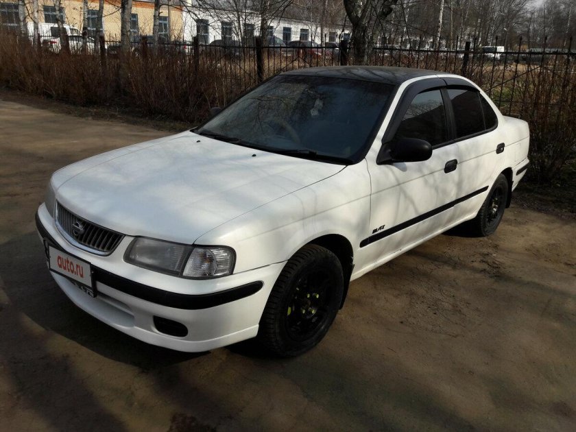 Nissan Sunny b15