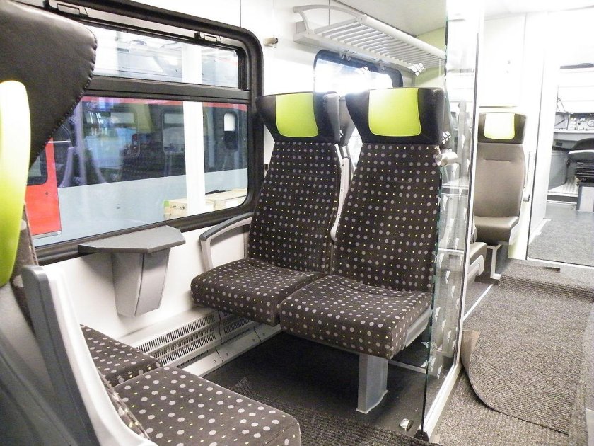 Поезд Штадлер Минск Гомель