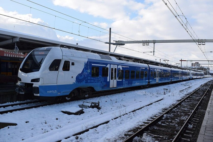 Штадлер метро