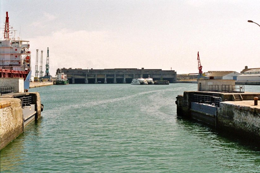 Порт ла Рошель Маяк