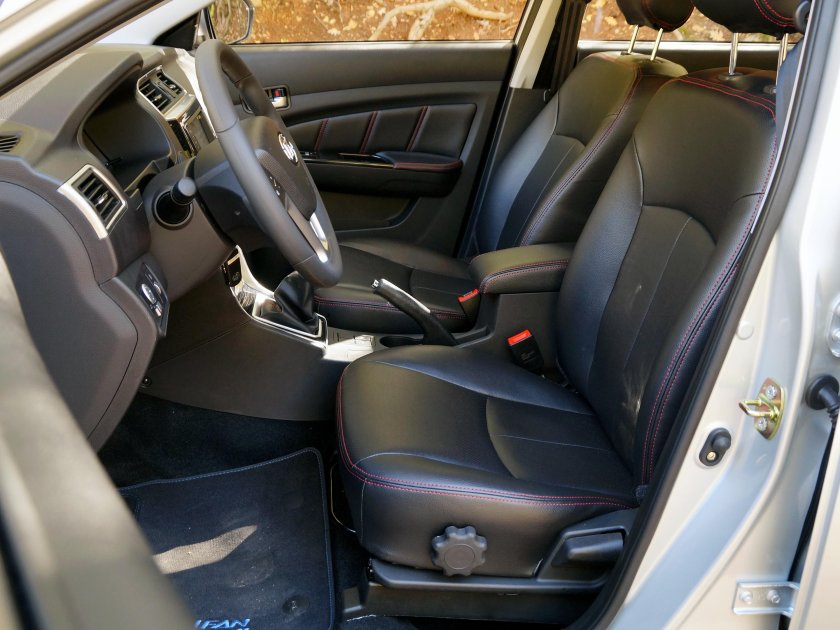 Лифан Солано салон