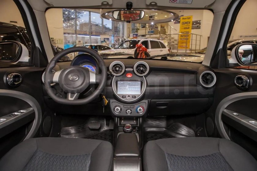 Lifan Smily 330 салон