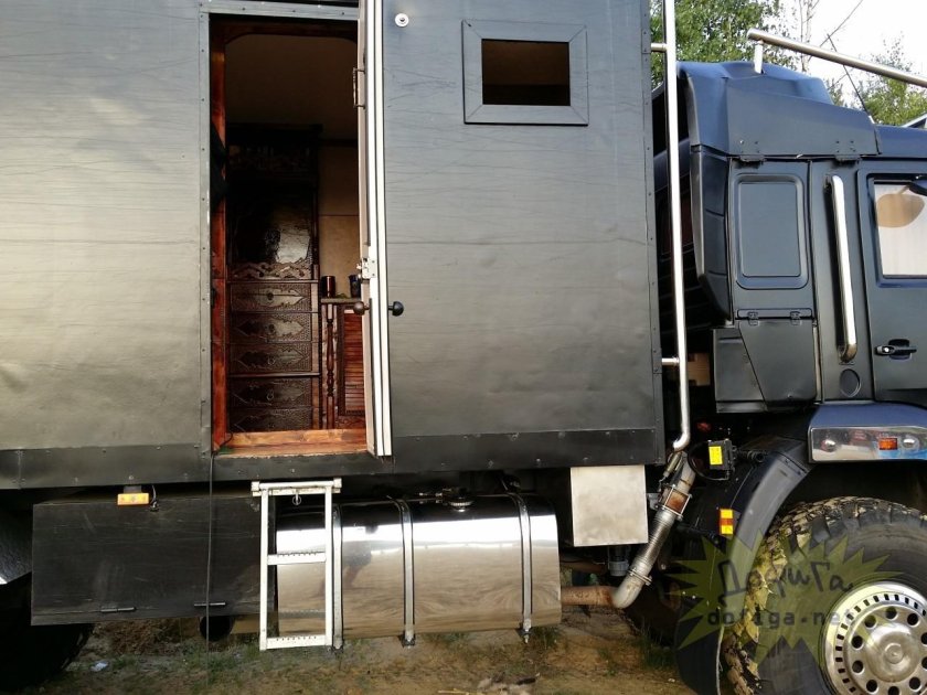 КАМАЗ 43118 автодом