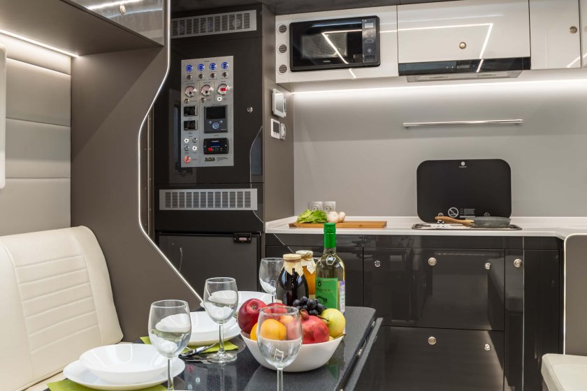 КАМАЗ 43118 автодом