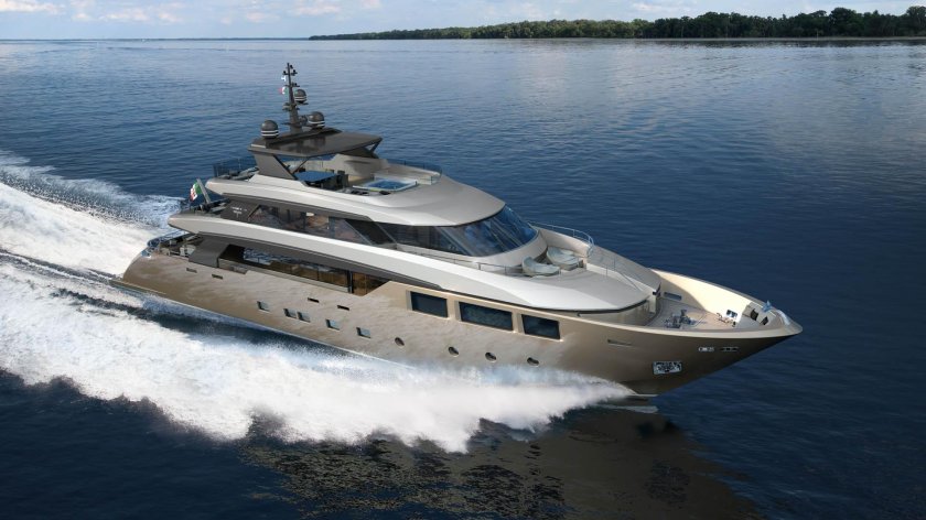 Моторная яхта