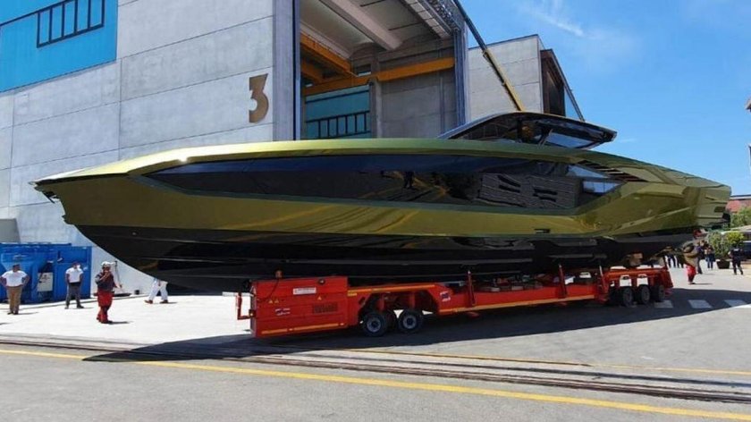 Яхта Lamborghini Конора МАКГРЕГОРА