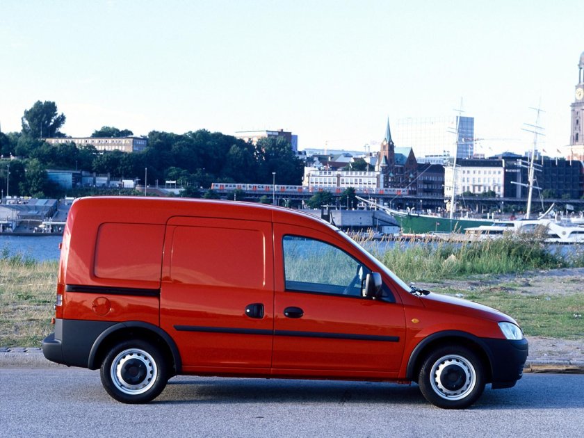 Opel Combo (c) 2001
