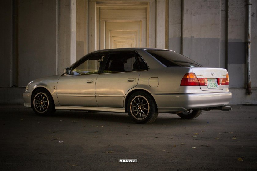 Toyota Sprinter ae110