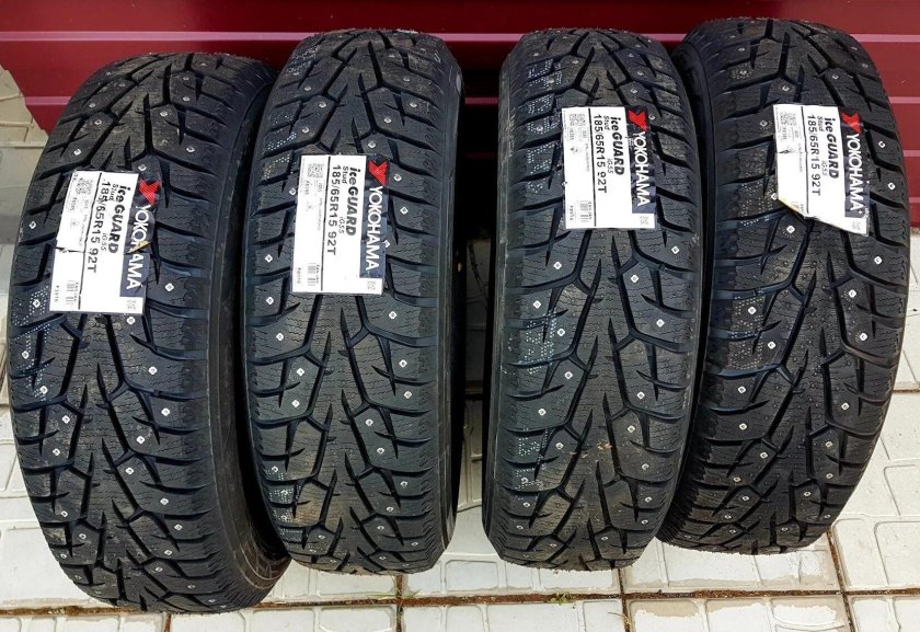 Yokohama Ice Guard stud ig55