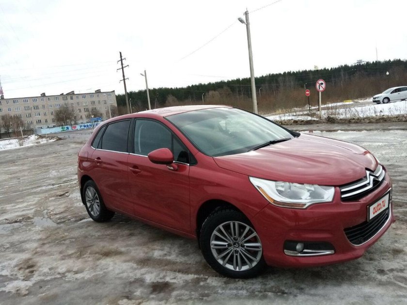 Ситроен с4 красный