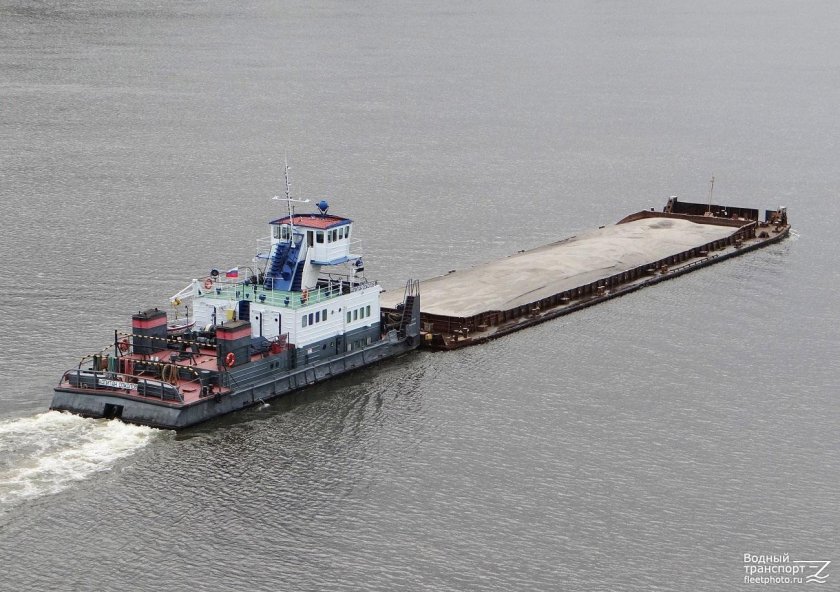 Речные буксиры и толкачи